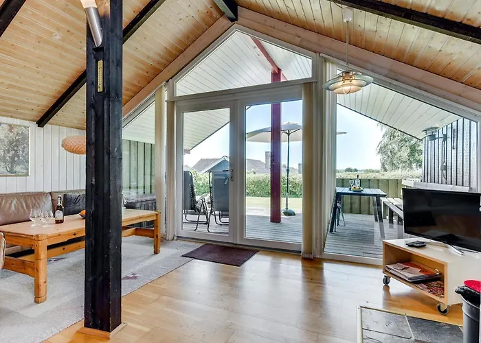 Ofelia - 500m To The Fjord By Interhome *