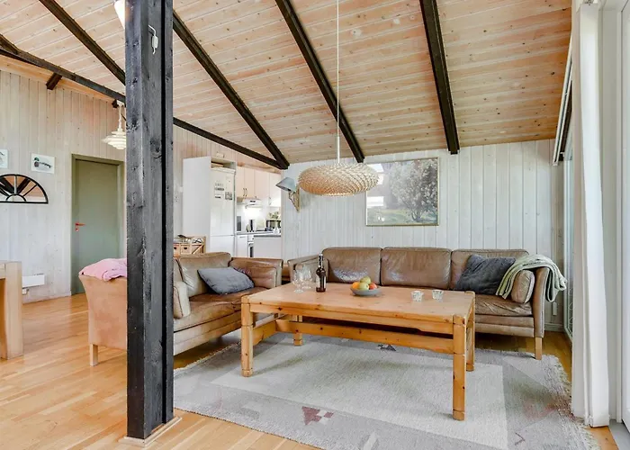 Ofelia - 500m To The Fjord By Interhome